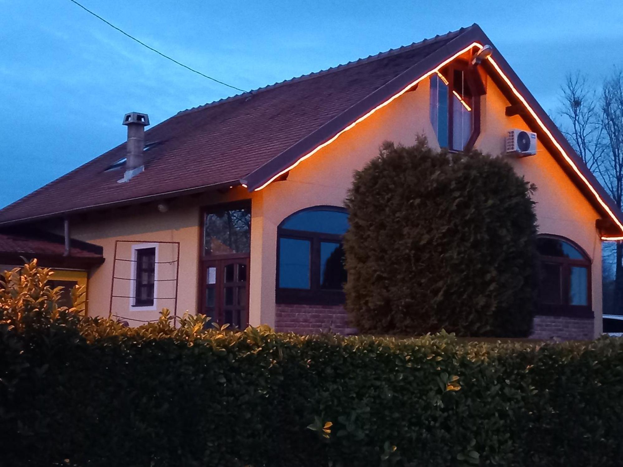 Вілла Ruralna Kuca Za Odmor Golub Skaricevo Екстер'єр фото